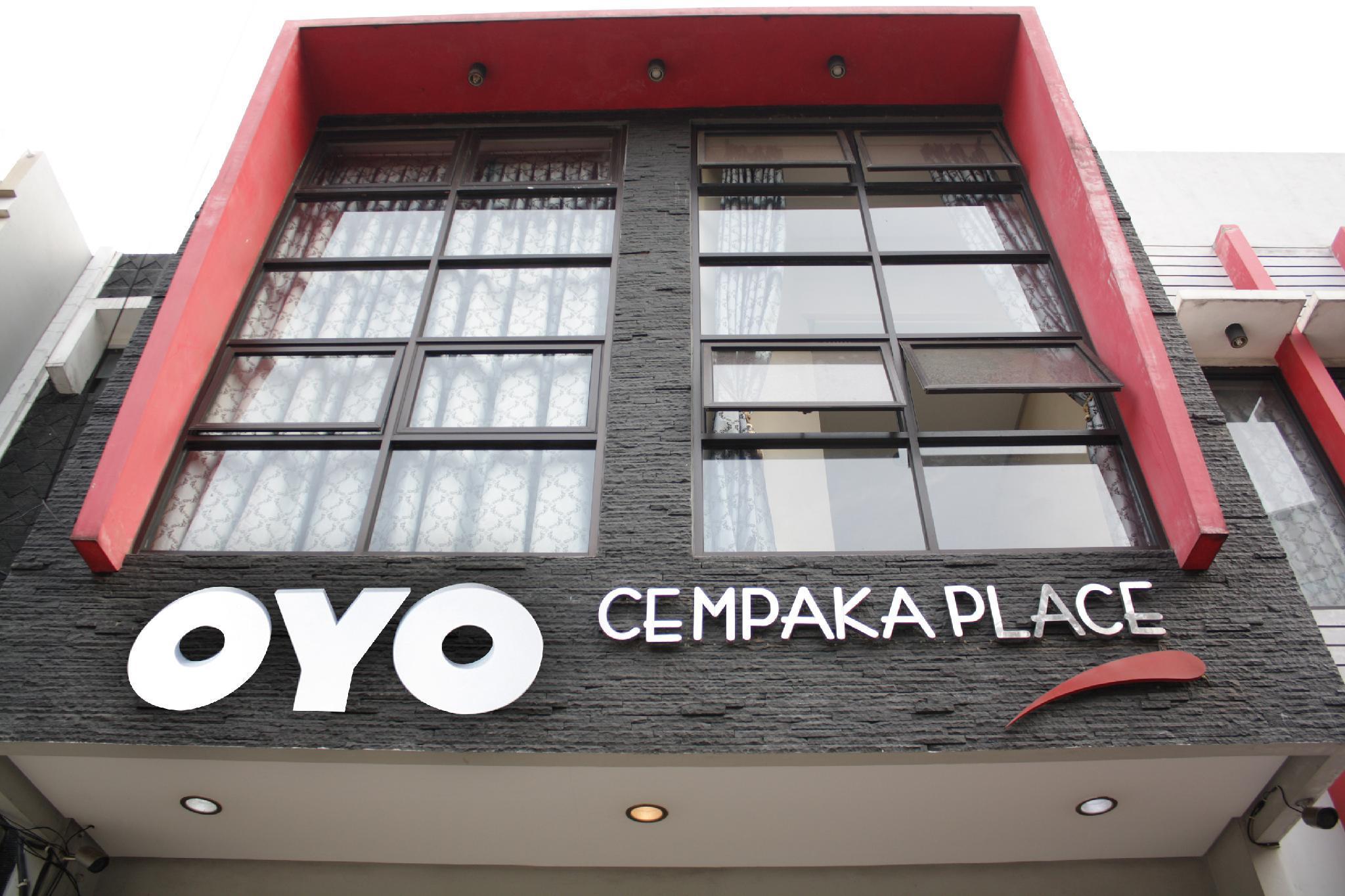 Oyo 148 Cempaka Place Homestay Джакарта Экстерьер фото